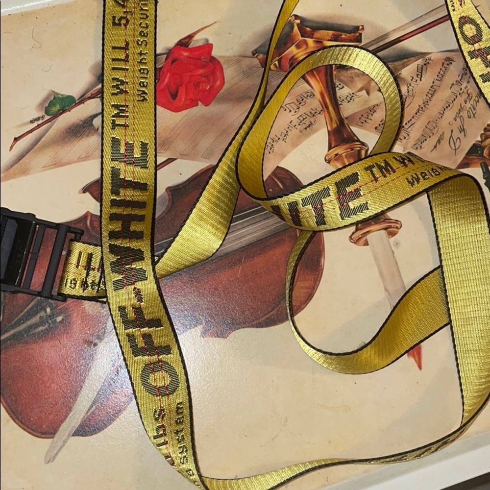 Off White “BELT”